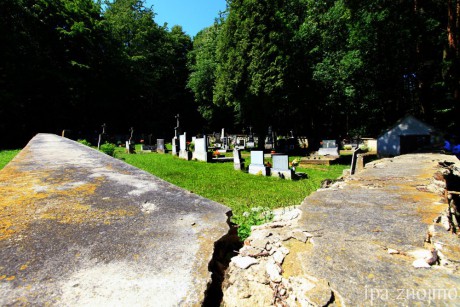 Podmyče hřbitov